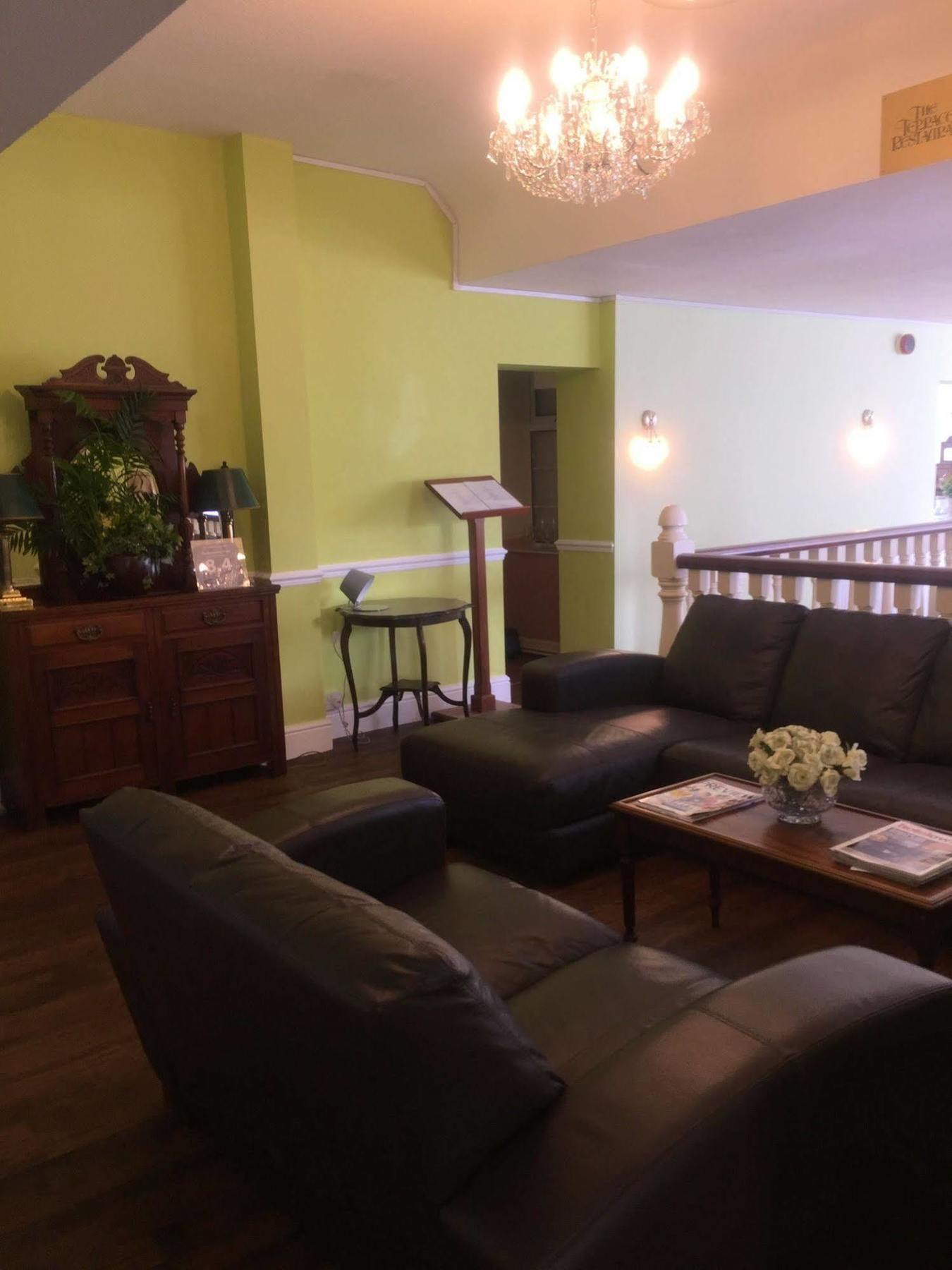 The Beaumont Accommodation Louth  Exteriör bild